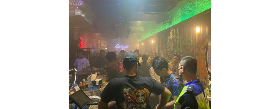 Penang cops nab 85 during raid at nightclub